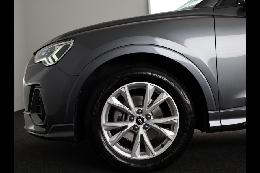 Audi Q3 35 TFSI S edition 150pk S-tronic | Navigatie | Keyless entry | Apple Carplay -/ Android auto | Parkeersensoren voor en achter
