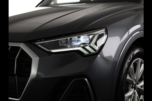 Audi Q3 35 TFSI S edition 150pk S-tronic | Navigatie | Keyless entry | Apple Carplay -/ Android auto | Parkeersensoren voor en achter