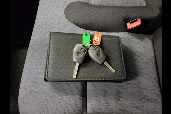 Opel Vivaro Combi 1.6CDTI 9-Personenbus - Excl. BTW / BPM vrij Euro 6!