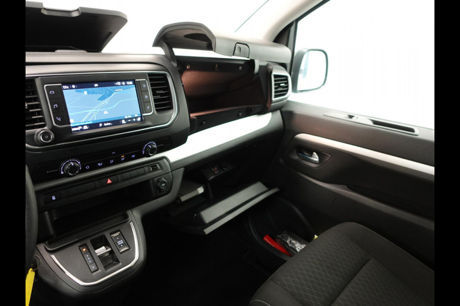 Opel Vivaro-e Combi L2H1 75 kWh e-Zafira 8 persoons  Navigatie Airco Dab  Camera 360  Cruise control  Dab  Lichtmetalen velgen Stoelverwarming