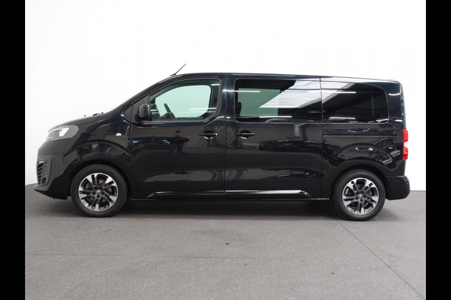 Opel Vivaro-e Combi L2H1 75 kWh e-Zafira 8 persoons  Navigatie Airco Dab  Camera 360  Cruise control  Dab  Lichtmetalen velgen Stoelverwarming