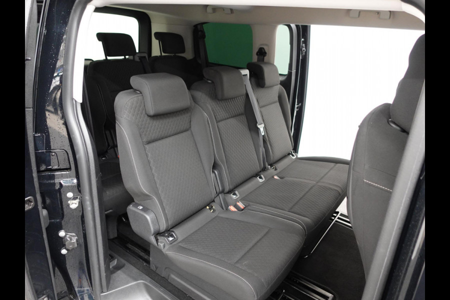 Opel Vivaro-e Combi L2H1 75 kWh e-Zafira 8 persoons  Navigatie Airco Dab  Camera 360  Cruise control  Dab  Lichtmetalen velgen Stoelverwarming