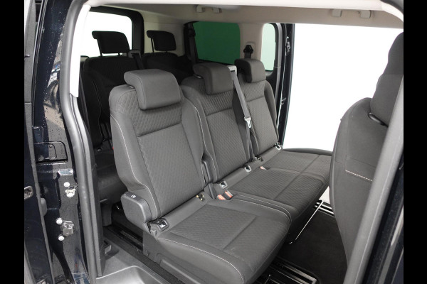 Opel Vivaro-e Combi L2H1 75 kWh e-Zafira 8 persoons  Navigatie Airco Dab  Camera 360  Cruise control  Dab  Lichtmetalen velgen Stoelverwarming