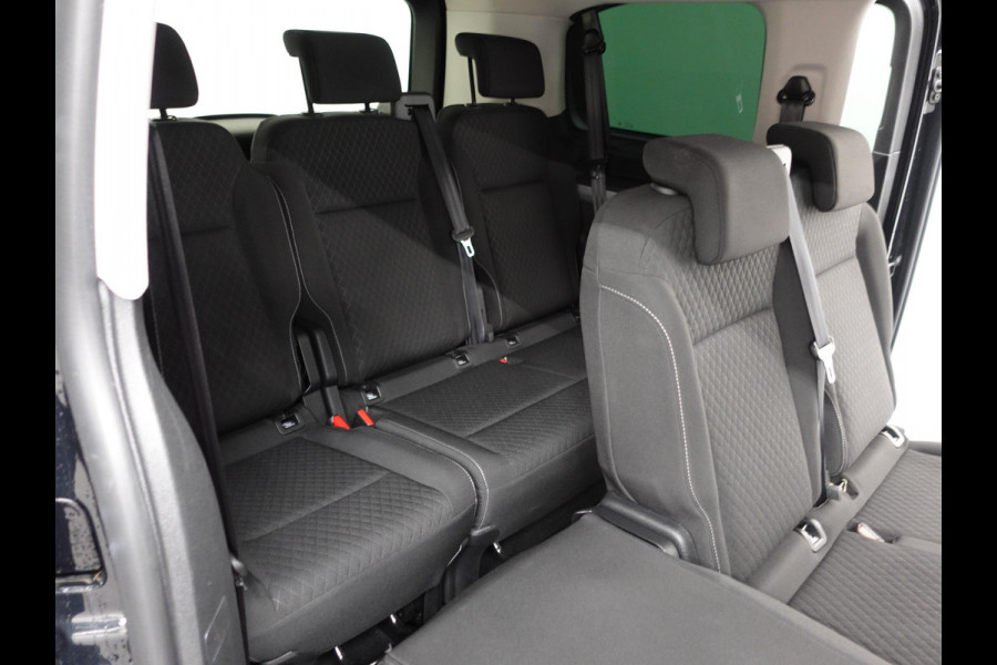 Opel Vivaro-e Combi L2H1 75 kWh e-Zafira 8 persoons  Navigatie Airco Dab  Camera 360  Cruise control  Dab  Lichtmetalen velgen Stoelverwarming