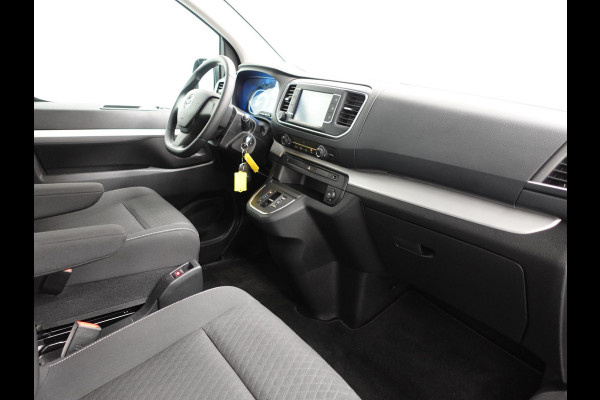 Opel Vivaro-e Combi L2H1 75 kWh e-Zafira 8 persoons  Navigatie Airco Dab  Camera 360  Cruise control  Dab  Lichtmetalen velgen Stoelverwarming