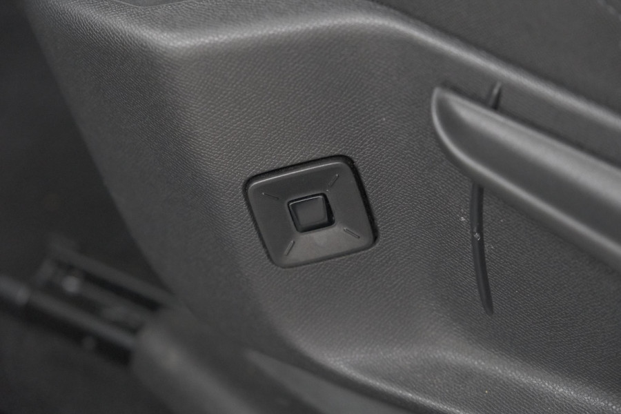 Peugeot 3008 Hybrid 136 e-DSC6 Allure | Camera | Apple Carplay | Parkeersensoren