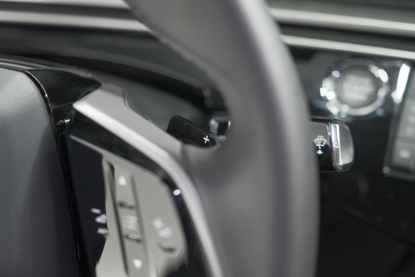 Peugeot 3008 Hybrid 136 e-DSC6 Allure | Camera | Apple Carplay | Parkeersensoren