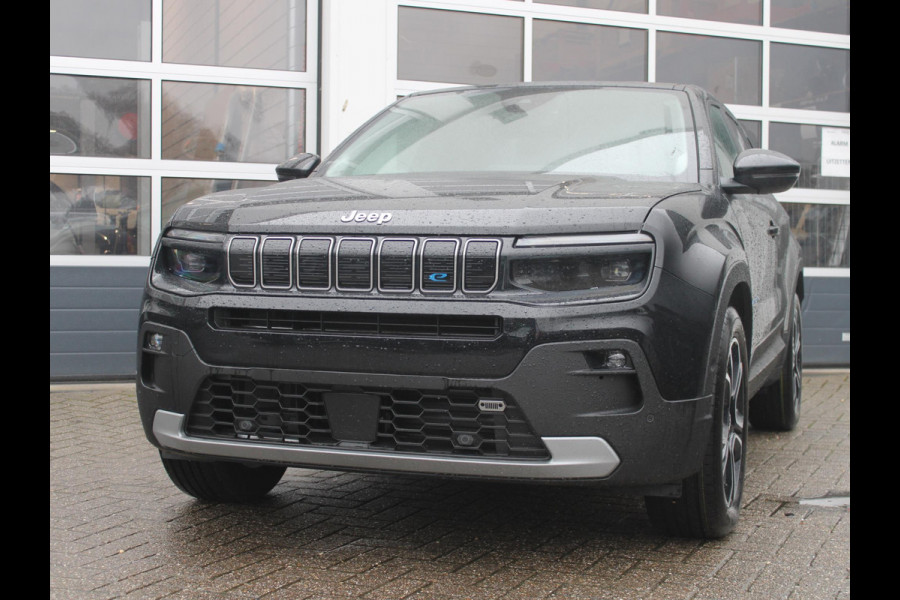 Jeep Avenger Summit 54 kWh | Leder | Apple Carplay | 18"