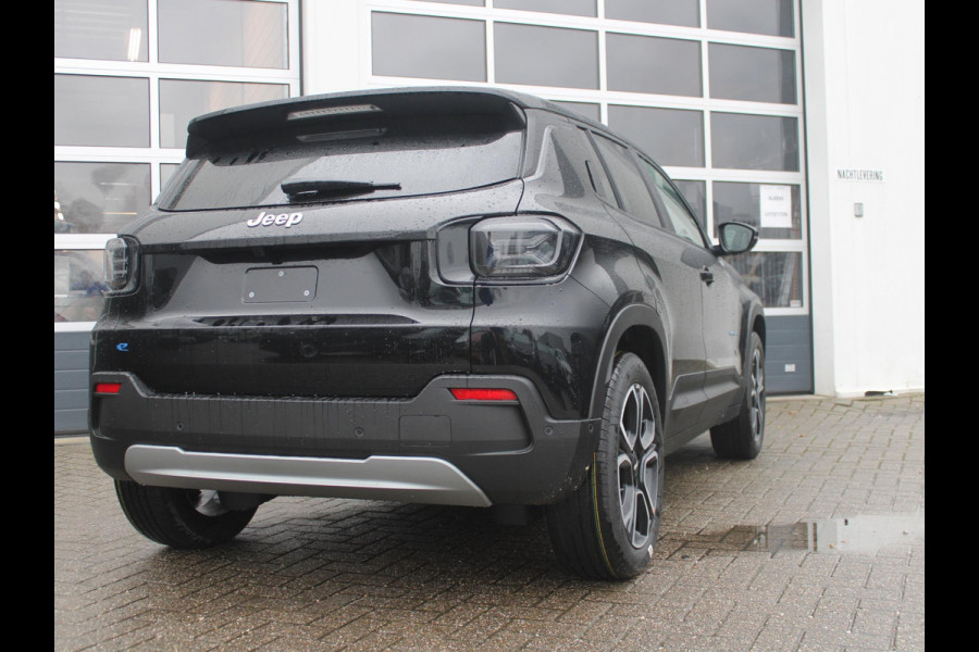 Jeep Avenger Summit 54 kWh | Leder | Apple Carplay | 18"