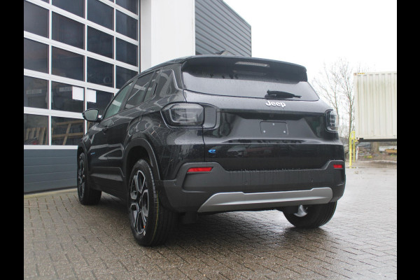 Jeep Avenger Summit 54 kWh | Leder | Apple Carplay | 18"