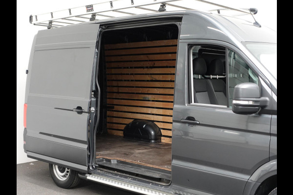 Volkswagen Crafter 30 2.0 TDI L3H3 Highline Trekhaak Apple Carplay Navigatie Cruise Control Camera MF Stuurwiel imperiaal + Trap