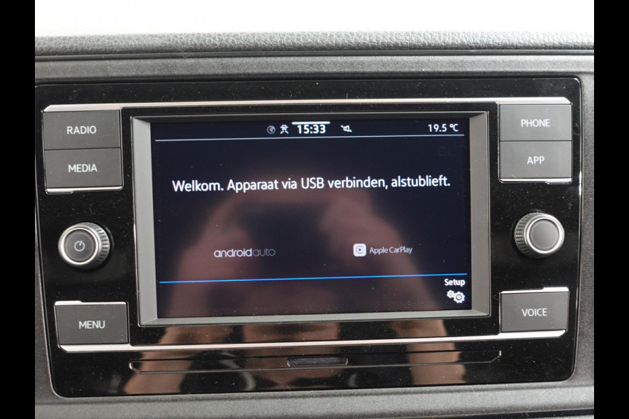Volkswagen Crafter 30 2.0 TDI L3H3 Highline Trekhaak Apple Carplay Navigatie Cruise Control Camera MF Stuurwiel imperiaal + Trap