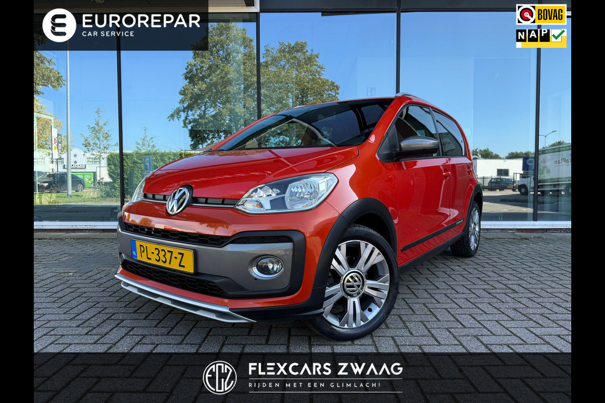 Volkswagen up! 1.0 BMT cross up! - Parkeerhulp - Climate - Cruise - Winterpakket - Org.NL