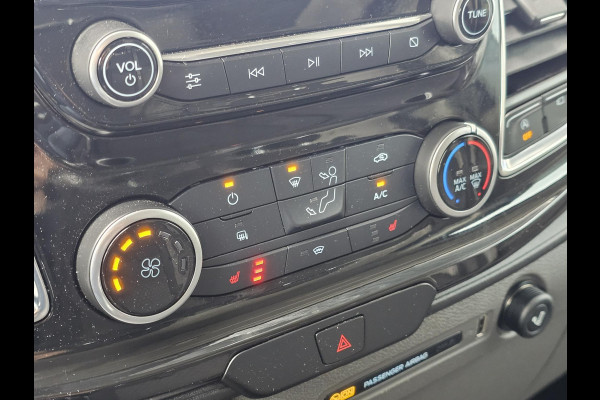 Ford Transit 350 2.0 TDCI L3H3 Limited 185pk Automaat | Xenon | Trekhaak | Navigatie | Camera | Stoelverwarming