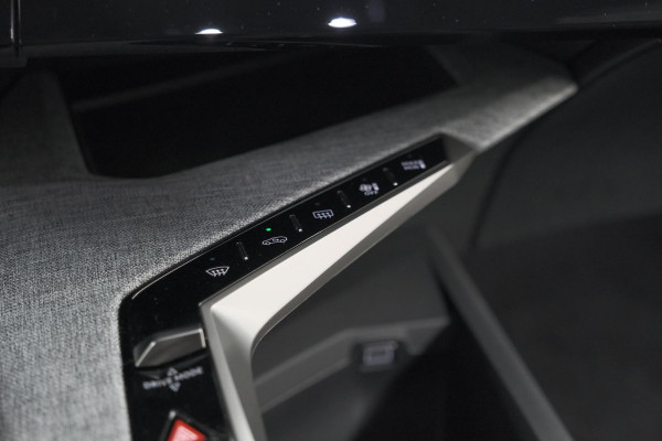 Peugeot 3008 Hybrid 136 e-DSC6 Allure | Camera | Apple Carplay | Parkeersensoren