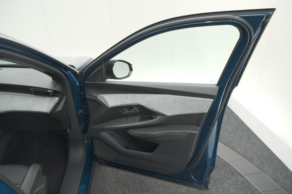 Peugeot 3008 Hybrid 136 e-DSC6 Allure | Camera | Apple Carplay | Parkeersensoren