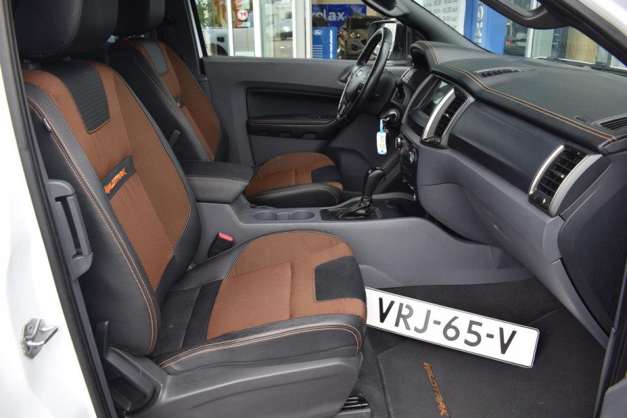 Ford Ranger 3.2 TDCi Wildtrak Supercab | Trekhaak 3500KG Trekvermogen | Cruise Control | Climate Control | Lichtmetalen Velgen |