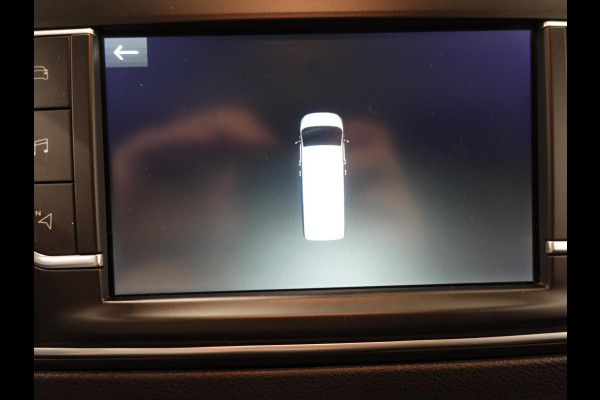 Opel Vivaro L3H1 145pk Automaat Navigatie Trekhaak Airco Bluetooth Cruise Control PDC achter