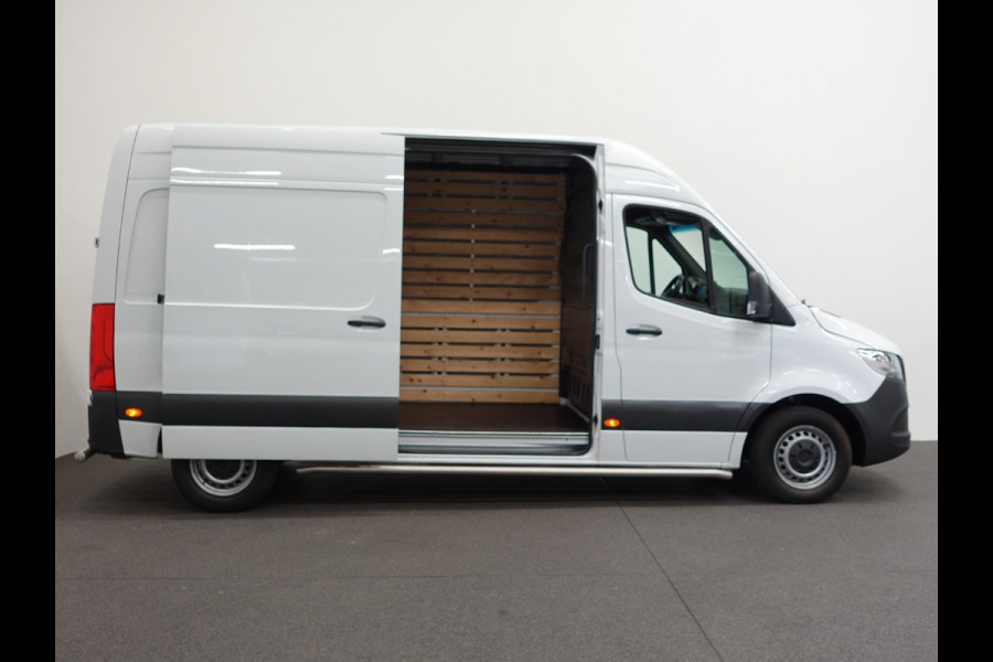 Mercedes-Benz Sprinter L2H2 Automaat Airco Cruise control  Navigatie Side bars
