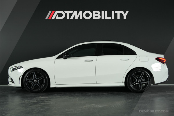 Mercedes-Benz A-Klasse 200 AMG Night | Pano | Memory | Sfeer