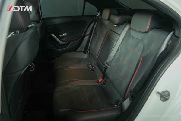Mercedes-Benz A-Klasse 200 AMG Night | Pano | Memory | Sfeer