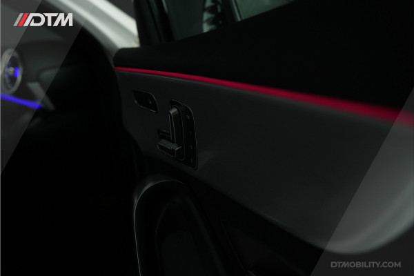 Mercedes-Benz A-Klasse 200 AMG Night | Pano | Memory | Sfeer
