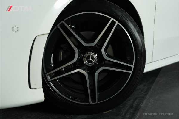 Mercedes-Benz A-Klasse 200 AMG Night | Pano | Memory | Sfeer