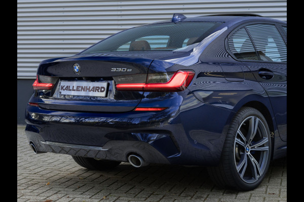 BMW 3-serie 330e M-Sport - Individual Leder - Dak - Trekhaak - Harman Kardon - ACC