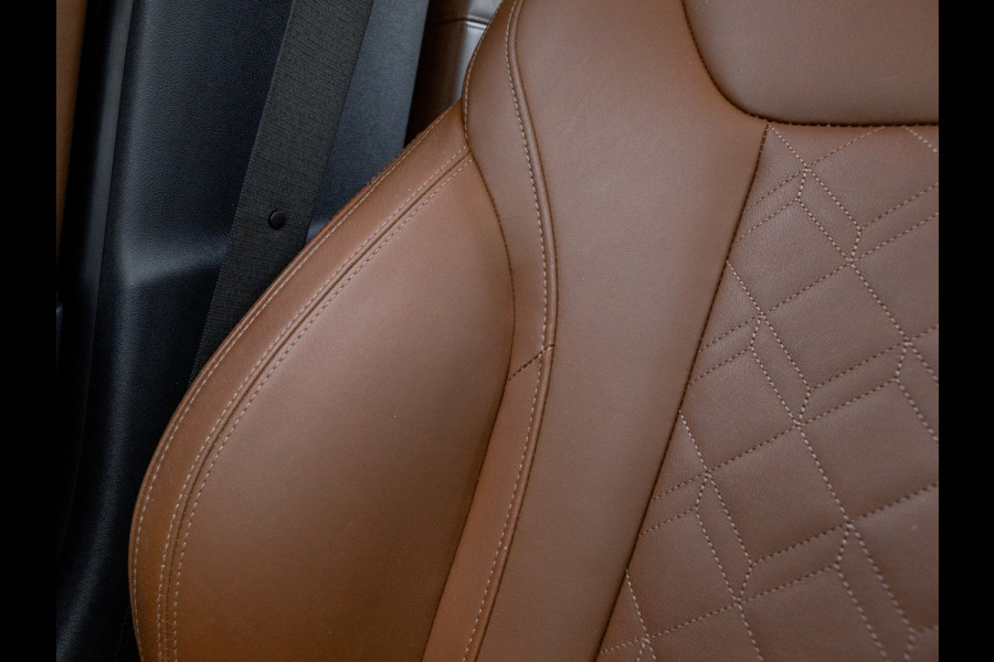 BMW 3-serie 330e M-Sport - Individual Leder - Dak - Trekhaak - Harman Kardon - ACC