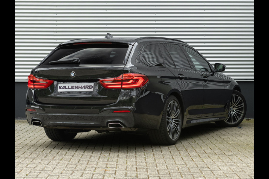 BMW 5 Serie Touring 540i xDrive M-Sport - Pano - Active Steering - Driving Ass Plus - Head-Up BMW 5 Serie Touring 540i xDrive M-Sport - Pano - Active Steering - Driving Ass Plus - Head-Up