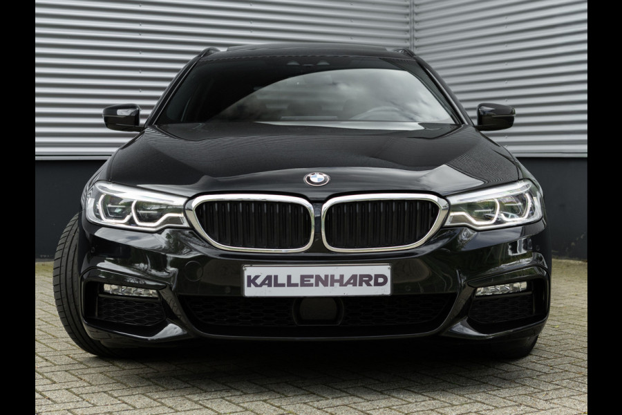 BMW 5 Serie Touring 540i xDrive M-Sport - Pano - Active Steering - Driving Ass Plus - Head-Up BMW 5 Serie Touring 540i xDrive M-Sport - Pano - Active Steering - Driving Ass Plus - Head-Up