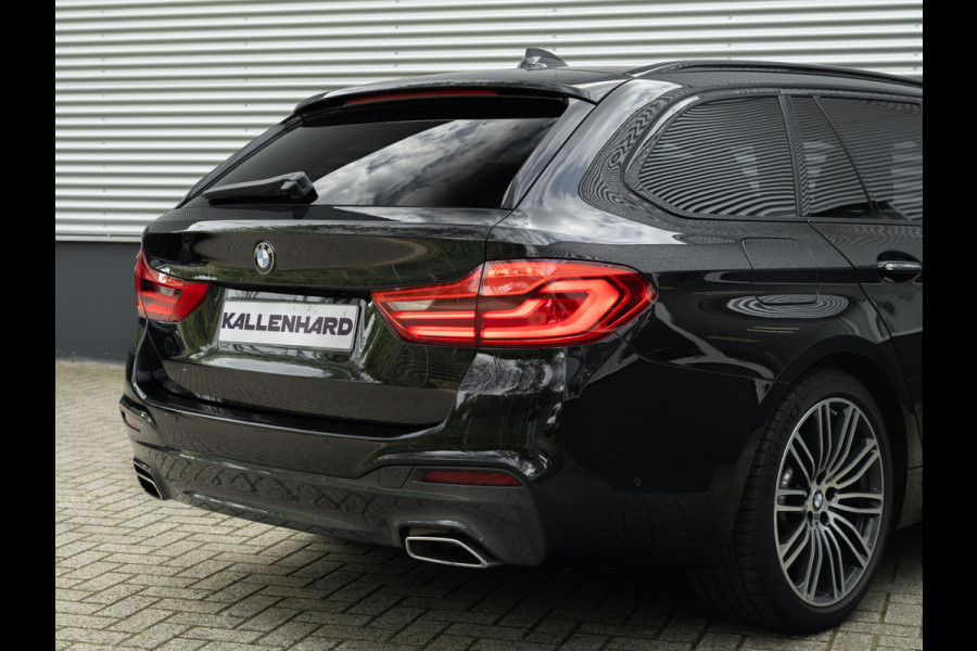 BMW 5 Serie Touring 540i xDrive M-Sport - Pano - Active Steering - Driving Ass Plus - Head-Up BMW 5 Serie Touring 540i xDrive M-Sport - Pano - Active Steering - Driving Ass Plus - Head-Up