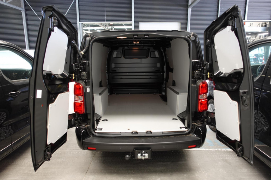 Peugeot Expert 2.0 BlueHDI 145PK L3 Automaat Trekhaak Airco navigatie