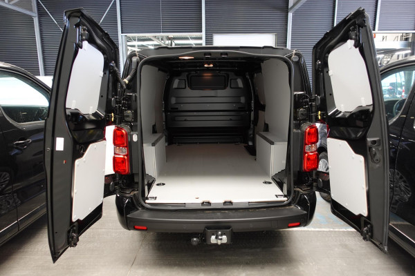 Peugeot Expert 2.0 BlueHDI 145PK L3 Automaat Trekhaak Airco navigatie