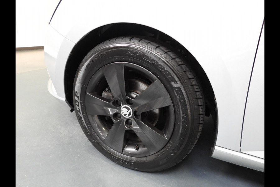 Škoda Fabia Combi 1.0 TSI Sport Business NAVI/AIRCO/CRUISE/PDC/15"LMV!