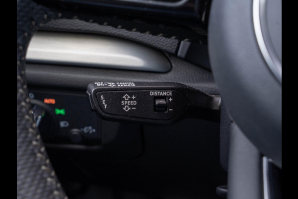 Audi A3 Sportback 35 TFSI CoD S-line / B&O / Adaptive / 19 inch / Keyless / Virtual cockpit