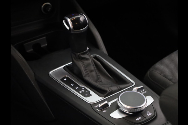 Audi Q2 35 TFSI Advanced edition 150 pk S-tronic | Navigatie | Elek. klep | Achteruitrijcamera | Adaptieve cruise control | Stoelverwarming |