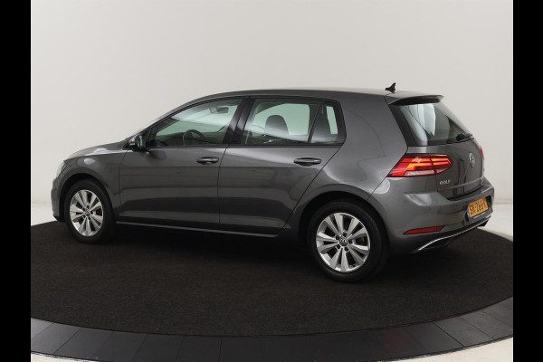 Volkswagen Golf 1.0 TSI Comfortline | Automaat | Stoelverwarming | Carplay | Camera | Trekhaak | Navigatie | Adaptive cruise | Climate control