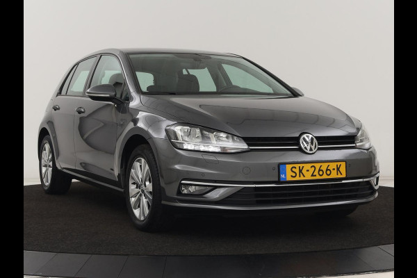 Volkswagen Golf 1.0 TSI Comfortline | Automaat | Stoelverwarming | Carplay | Camera | Trekhaak | Navigatie | Adaptive cruise | Climate control