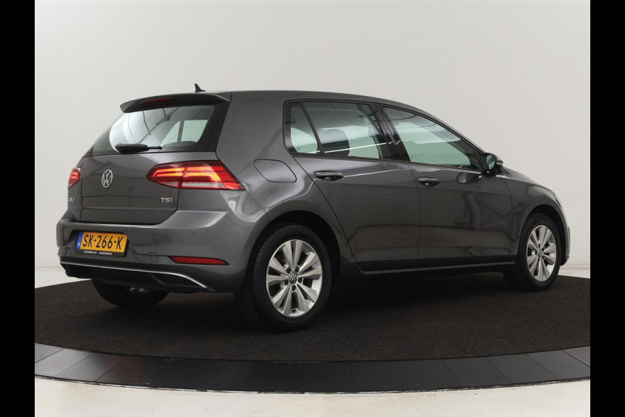 Volkswagen Golf 1.0 TSI Comfortline | Automaat | Stoelverwarming | Carplay | Camera | Trekhaak | Navigatie | Adaptive cruise | Climate control