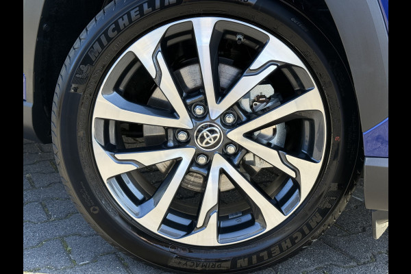 Toyota Corolla Cross 2.0 High Power Hybrid Launch Edition | Pano | Leder | 360* Camera | ACC | JBL | Keyless