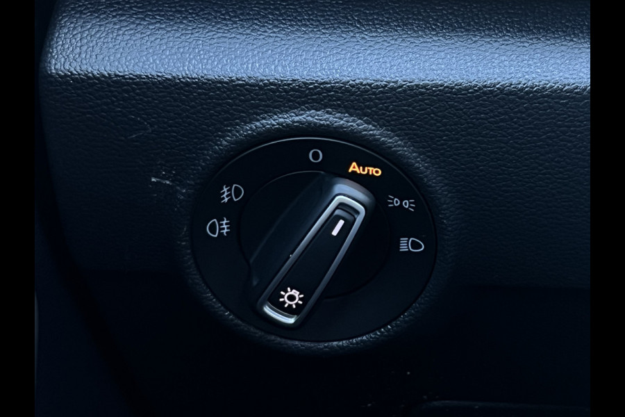 Volkswagen T-Roc 1.5 TSI Sport | Navi | Pano | Dodehoek | ACC | LED