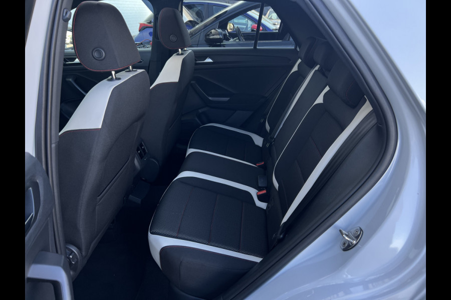 Volkswagen T-Roc 1.5 TSI Sport | Navi | Pano | Dodehoek | ACC | LED