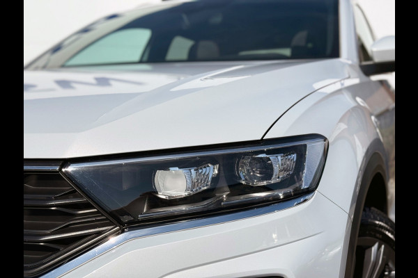 Volkswagen T-Roc 1.5 TSI Sport | Navi | Pano | Dodehoek | ACC | LED