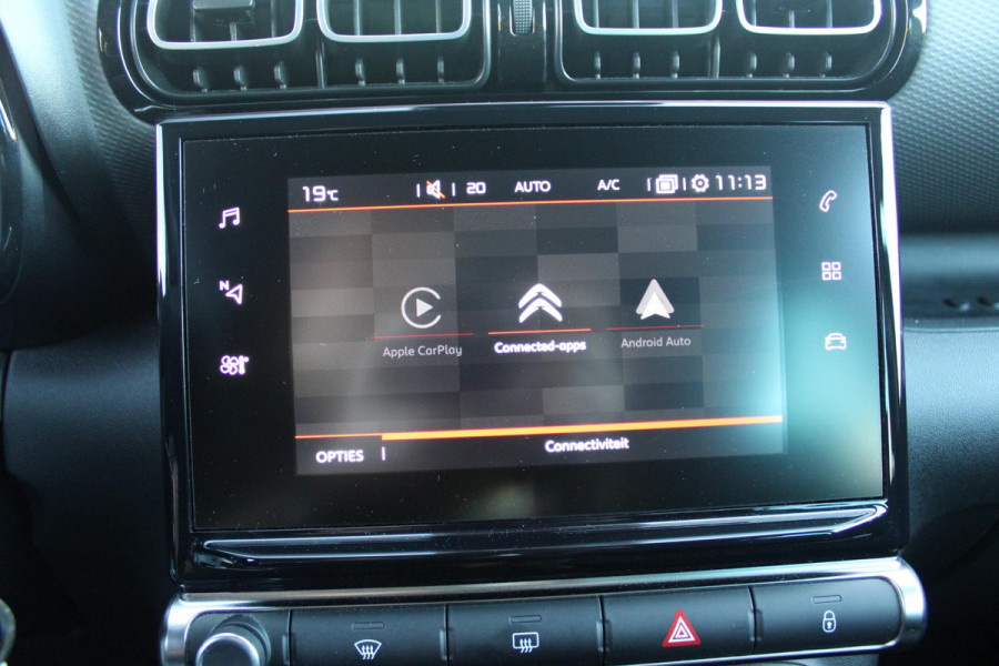 Citroën C3 Aircross 1.2 110PK C-SERIES | NAVIGATIE | APPLE CARPLAY/ANDROID AUTO | LICHTMETALEN VELGEN | CRUISE CONTROL | DAB+ RADIO | CLIMATE CONTROL | PARKEER SENSOREN ACHTER | ZWART DAK |