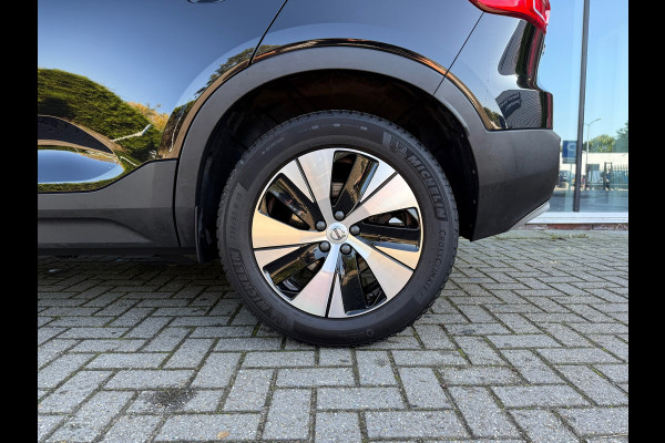 Volvo XC40 1.5 T4 Recharge Inscription Expression - Automaat - Parkeerhulp - Navi - Climate