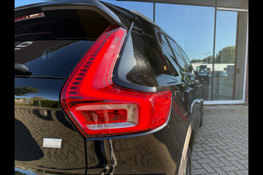 Volvo XC40 1.5 T4 Recharge Inscription Expression - Automaat - Parkeerhulp - Navi - Climate