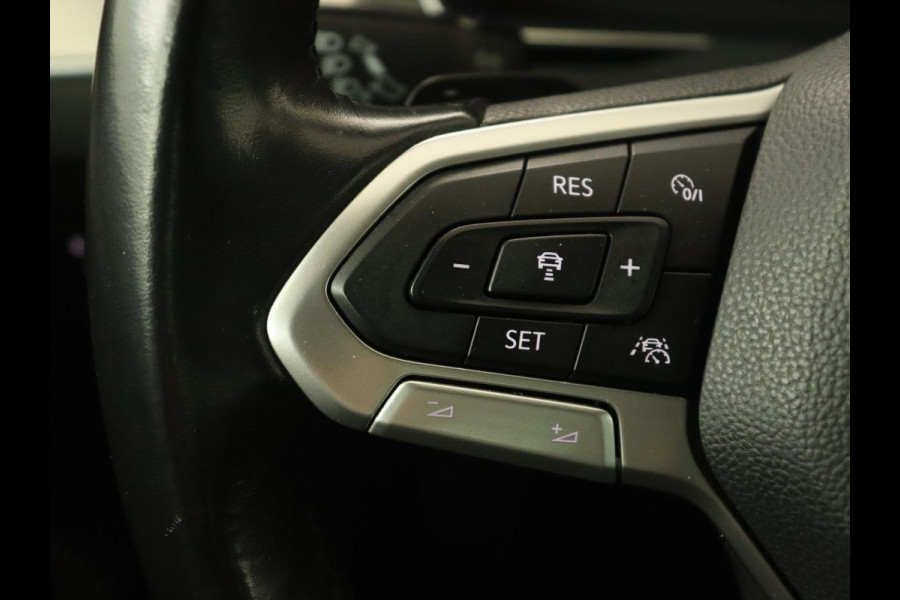 Volkswagen Passat 1.5 TSI Elegance Business R | Leder/Alcantara | Keyless | Stoelverwarming | Carplay | Navigatie | Full LED | Getint glas | Climate control | Virtual Cockpit