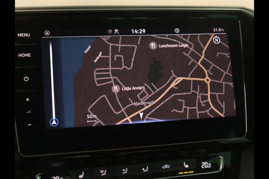Volkswagen Passat 1.5 TSI Elegance Business R | Leder/Alcantara | Keyless | Stoelverwarming | Carplay | Navigatie | Full LED | Getint glas | Climate control | Virtual Cockpit