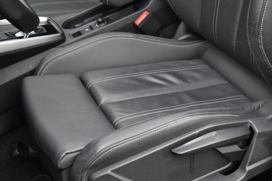 Audi A3 Sportback 45 TFSI e S Line Pano Lane ACC Camera Matrix